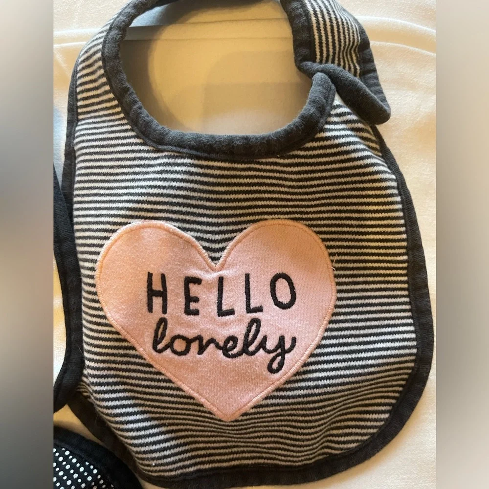 Koala Kids/Carters Black and White Baby Bib